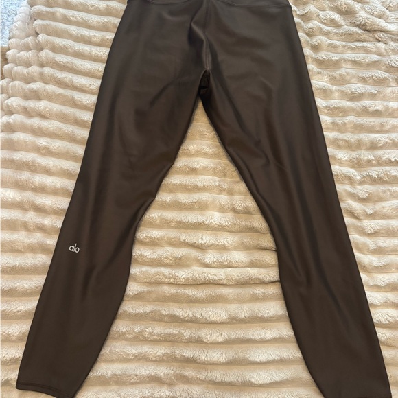 ALO Yoga Bundle - Picture 8 of 16